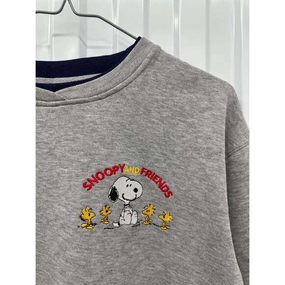 Vintage Snoopy & Friends Embroidered Sweatshirt Grey Crewneck Size Medium - Picture 3 of 5
